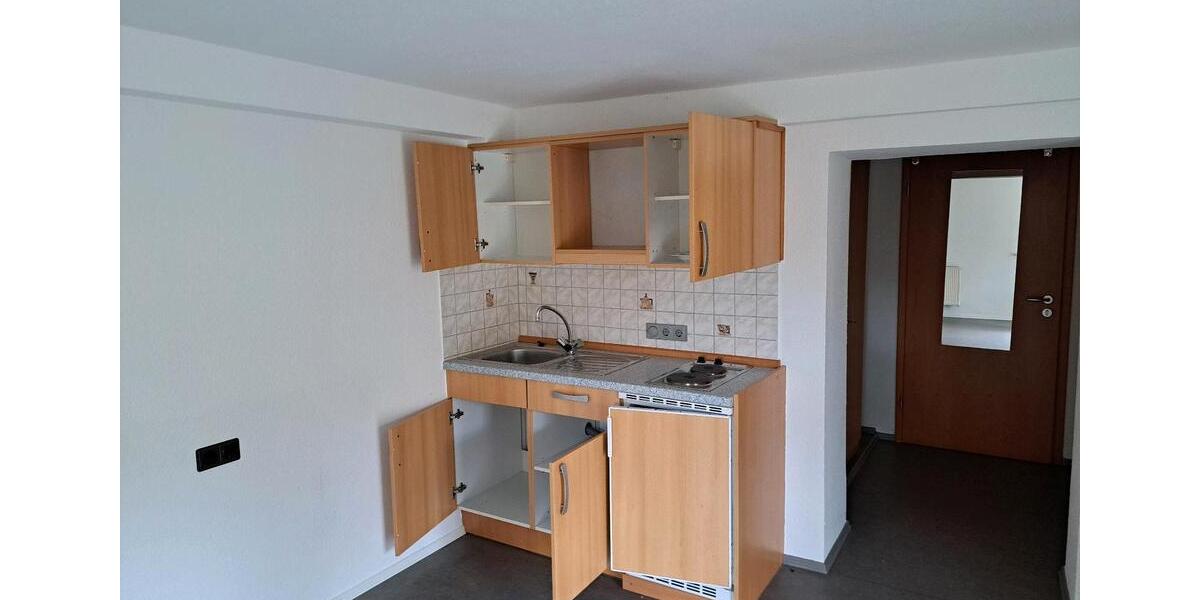 Etagenwohnung Schmallenberg - 1 Zimmer, 24 m&sup2;, 300&euro; | Angebot:25478927