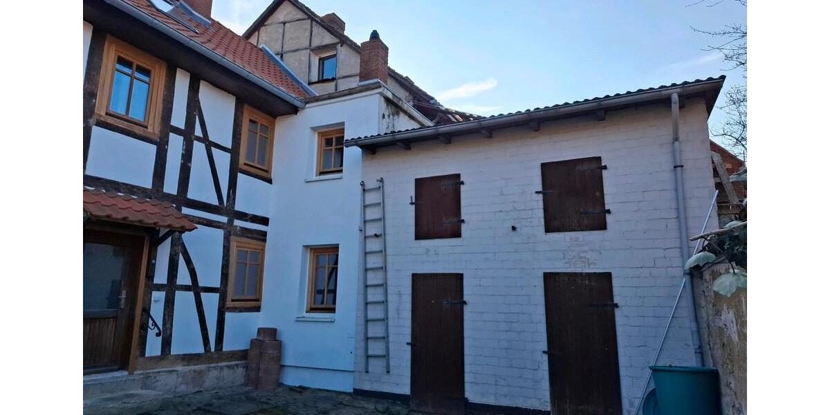 Einfamilienhaus Königslutter am Elm - 9 Zimmer, 165 m&sup2;, 1.100&euro; | Angebot:24640310