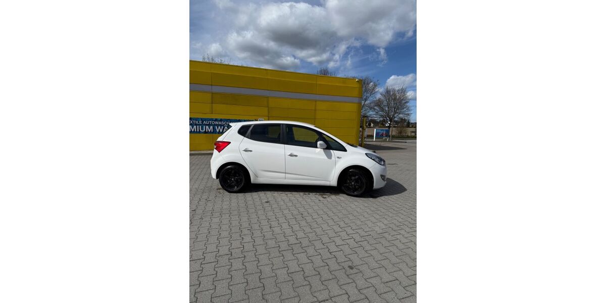 Hyundai ix20 55.000 km 9.390 &euro; Berlin 13057