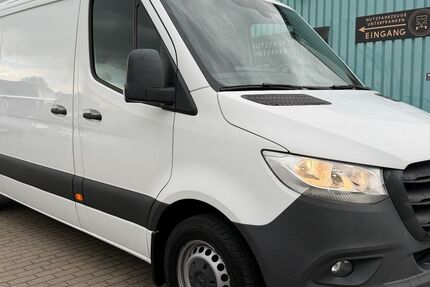 Mercedes-Benz Sprinter 295.650 km 13.990 &euro; Iphofen 97346