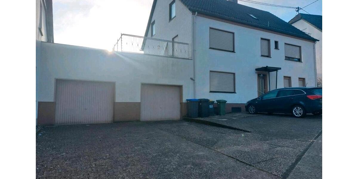Einfamilienhaus Sankt Wendel - 12 Zimmer, 240 m&sup2;, 185.000&euro; | Angebot:26443137