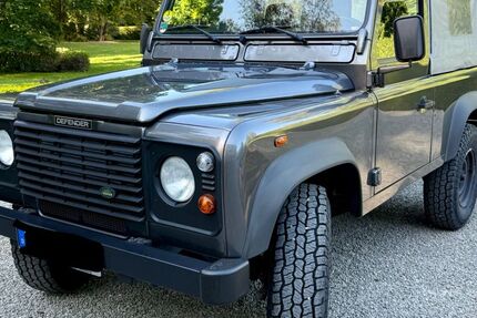 Land Rover Defender 17.300 km 59.000 &euro; augsburg 86179