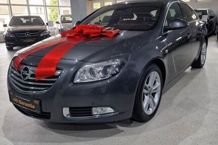 Opel Insignia 136.920 km 9.249 &euro; Söllichau 06905