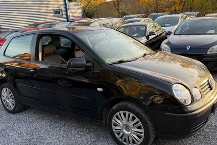 VW Polo 218.000 km 1.690 &euro; Detmold 32758