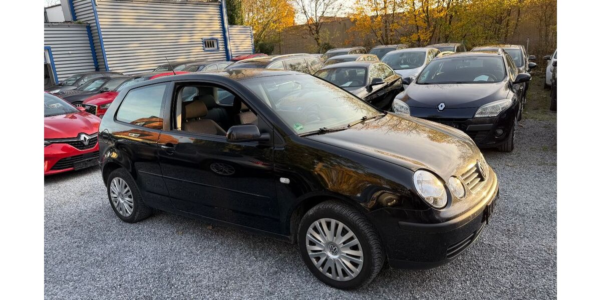 VW Polo 218.000 km 1.690 &euro; Detmold 32758
