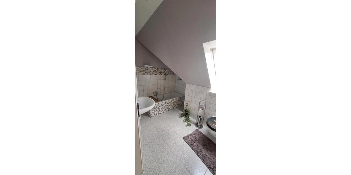 Dachgeschoßwohnung Nordhastedt - 2 Zimmer, 1.200&euro; | Angebot:21253350