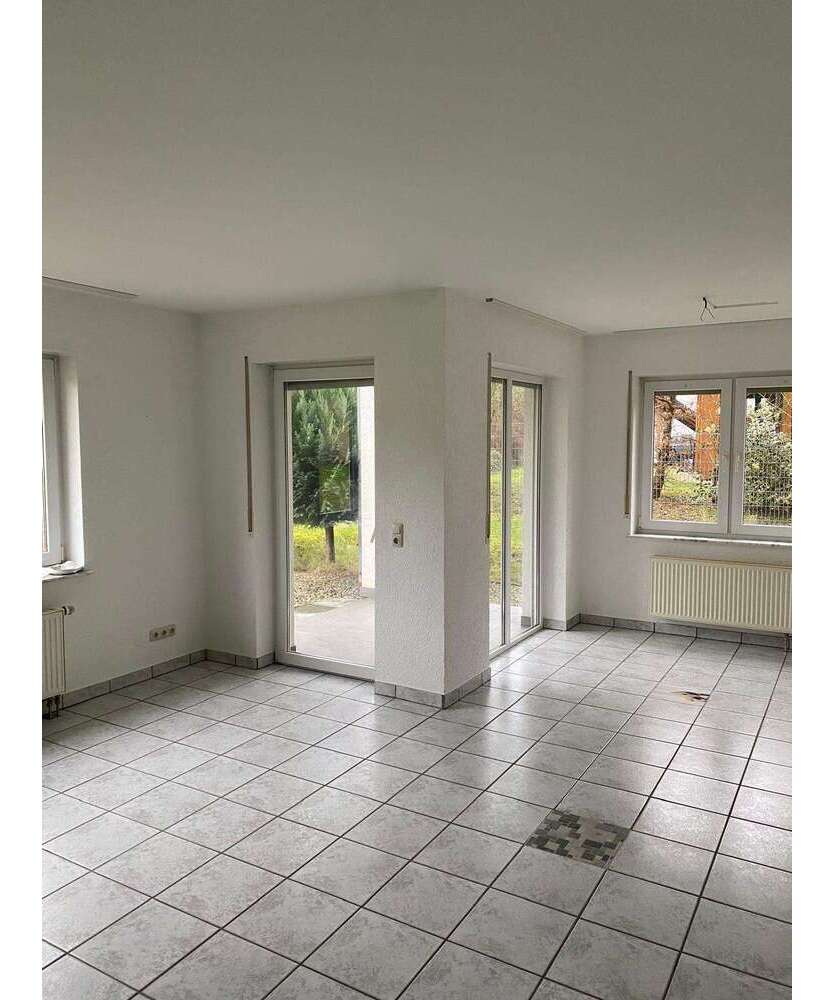Wohnung zum Mieten in Lissendorf 590 € 74 m²