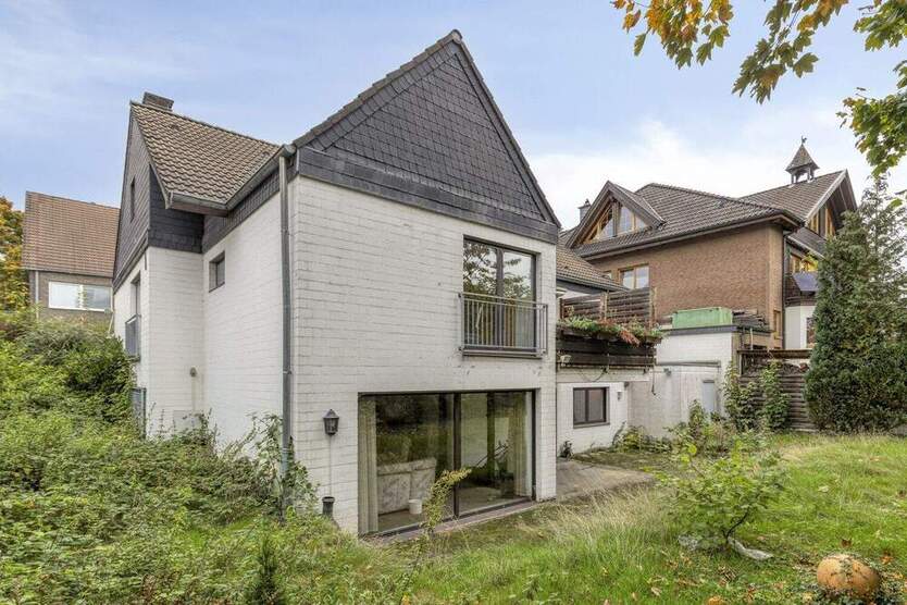 Gestalten Sie Ihr Traumhaus - mit Ausbaupotenzial und Zweifamilienoption 6 zimmer