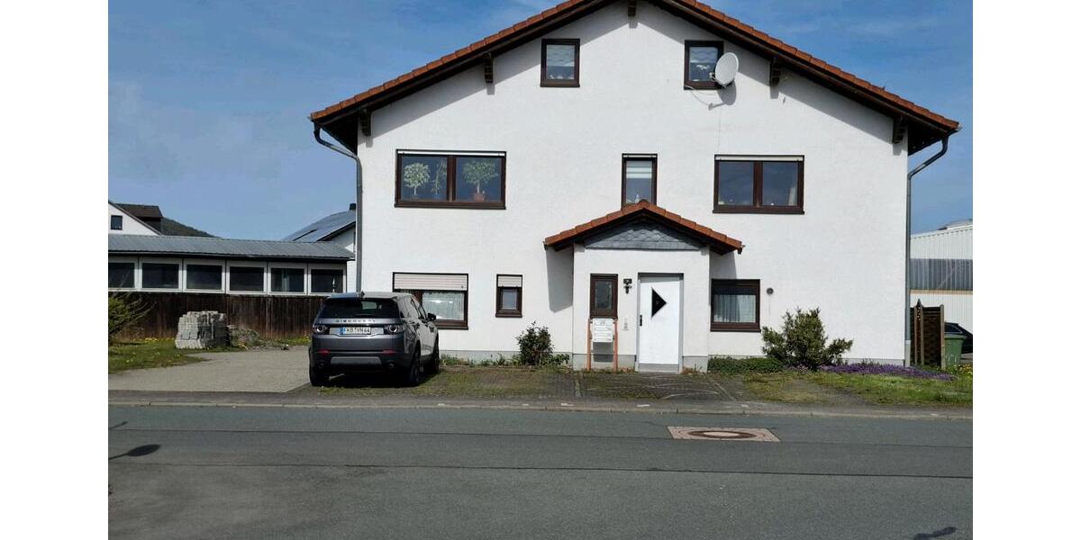 Mehrfamilienhaus, Wohnhaus Marburg - 10 Zimmer, 200 m&sup2;, 385.000&euro; | Angebot:26415376