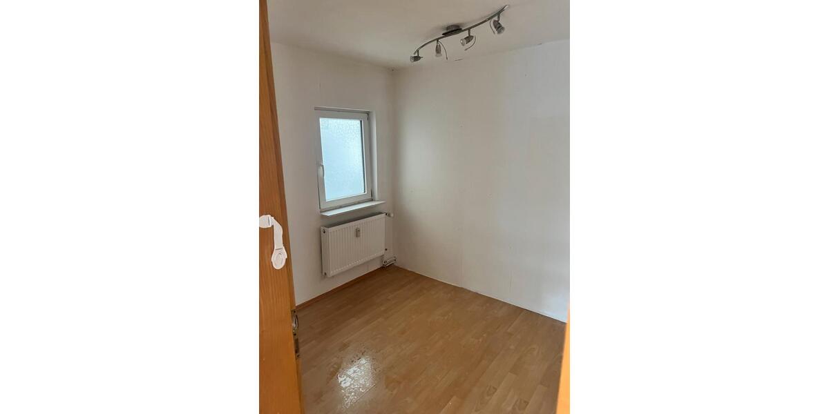 Erdgeschoßwohnung Ebersbach an der Fils - 3 Zimmer, 74 m&sup2;, 875&euro; | Angebot:25832277