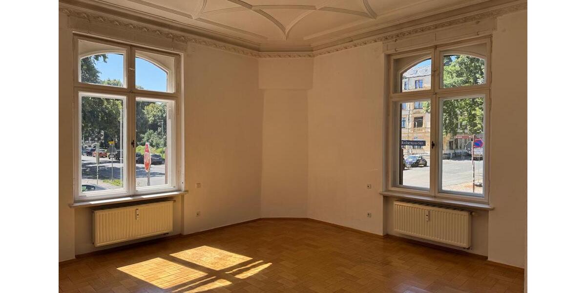 Erdgeschoßwohnung Zwickau Zwickau-Nord - 5 Zimmer, 174 m&sup2;, 900&euro; | Angebot:25989843