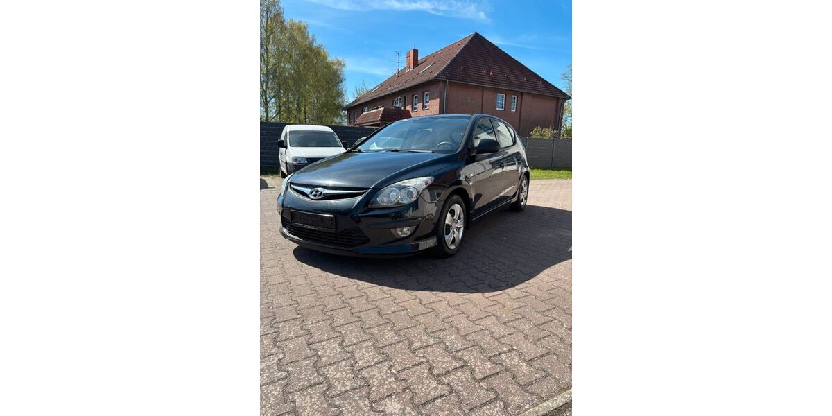 Hyundai i30 165.000 km 3.495 &euro; Küssow 17036