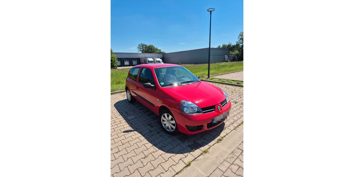 Renault Clio 98.550 km 2.000 &euro; Delmenhorst 27753