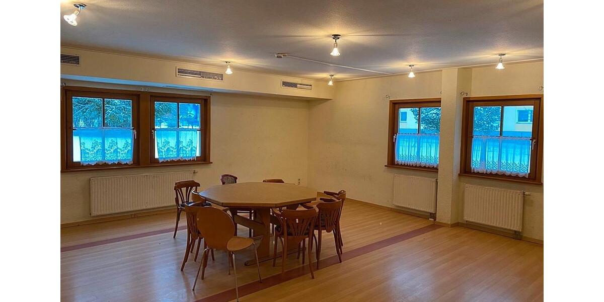 Einfamilienhaus Schleusegrund - 23 Zimmer, 1.600 m&sup2;, 280.000&euro; | Angebot:27103267
