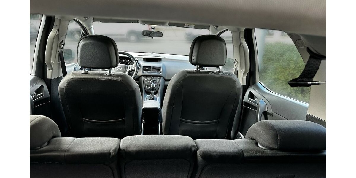 Opel Meriva B Edition * foliertes Dach* 83.500 km 10.995 &euro; Meißen 01662