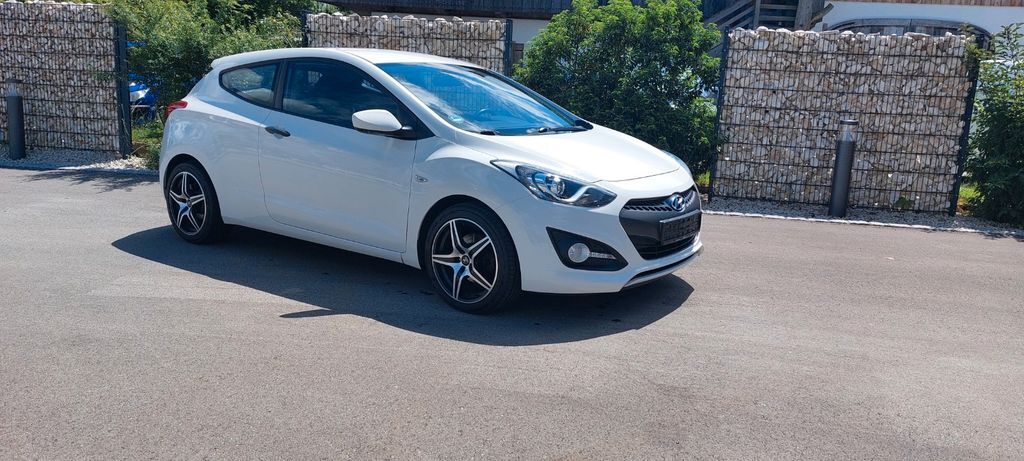 Hyundai i30 153.000 km 4.400 € Bernbeuren 86975