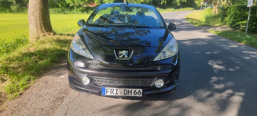 Peugeot 207 134.000 km 4.850 &euro; Schortens 26419