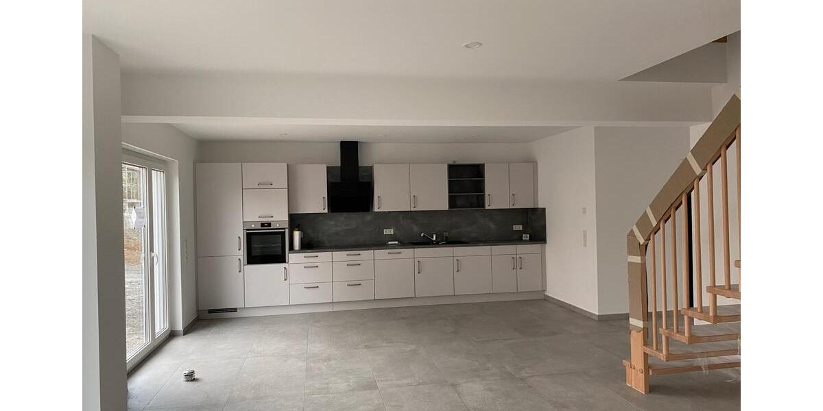 Einfamilienhaus Mellrichstadt - 5 Zimmer, 135 m&sup2;, 1.490&euro; | Angebot:26452913