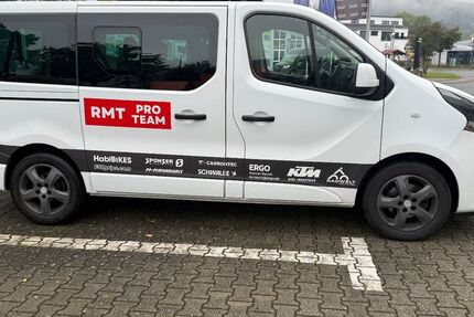 Opel Vivaro 150.000 km 19.000 &euro; Lauda 97922