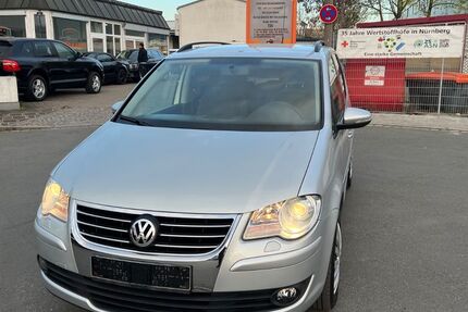 VW Touran 222.000 km 4.950 &euro; Nürnberg 90431