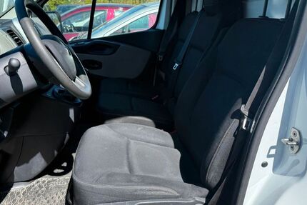 Renault Trafic 128.000 km 10.400 &euro; Bad Segeberg 23795