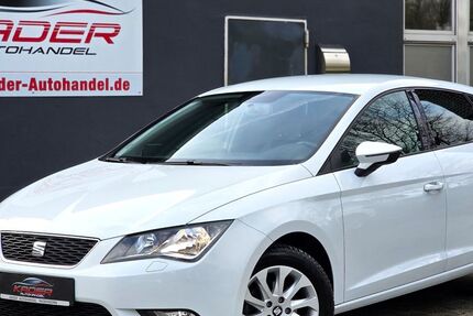Seat Leon 100.000 km 10.490 &euro; Paderborn 33104