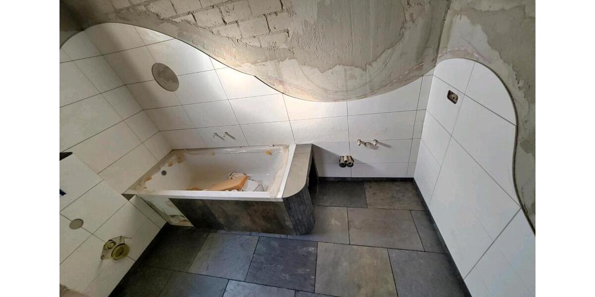 Erdgeschoßwohnung Wustrow (Wendland) - 5 Zimmer, 130 m&sup2;, 1.300&euro; | Angebot:26209894