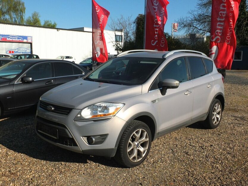 Kuga CHAMPIONS EDITION 4x4 AHK SPORT