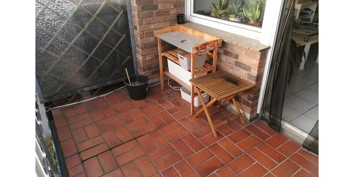 Außergewöhnliche 2-Raumwohnung mit Sonnenbalkon in Niederkassel - Rheidt ! 2 zimmer