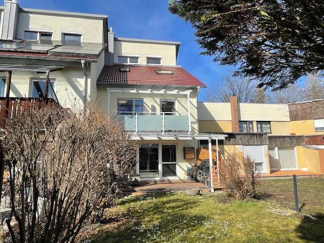 Einfamilienhaus Puchheim - 6 Zimmer, 161 m&sup2;, 2.800&euro; | Angebot:25948797