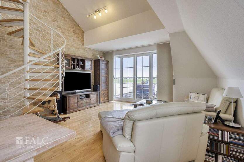 Traumhafte Maisonette Wohnung am Stadtrand in Köln Weiden 4 zimmer