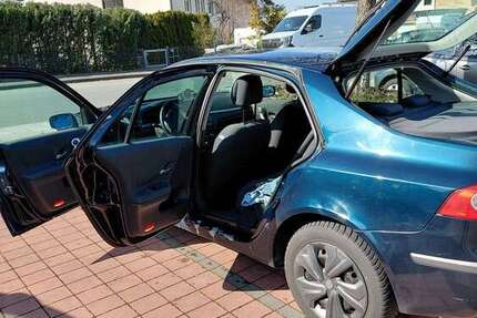 Renault Laguna 213.000 km 900 &euro; Erlangen 91052