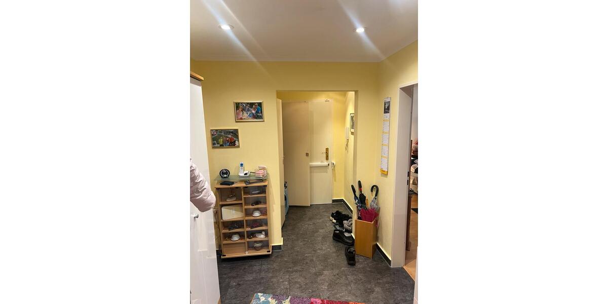 Erdgeschoßwohnung Ronnenberg - 3 Zimmer, 82 m&sup2;, 950&euro; | Angebot:25362150