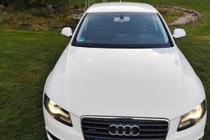 Audi A4 226.000 km 6.999 € Hatten 26209