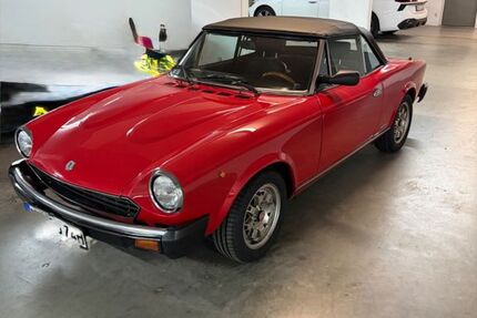 Fiat 124 Spider 140.723 km 24.500 &euro; Ludwigshafen 67061