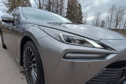 Toyota Mirai 59.000 km 15.990 &euro; Fürstenfeldbruck 82256