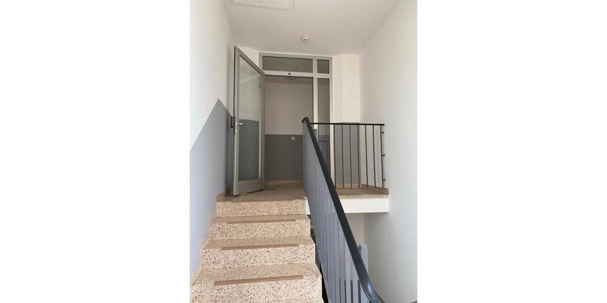 Etagenwohnung Regensburg Galgenberg - 3 Zimmer, 77 m&sup2;, 1.000&euro; | Angebot:25995133