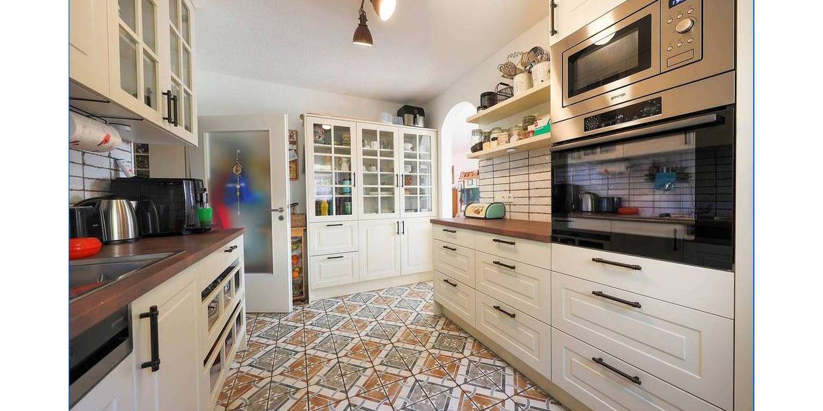 Etagenwohnung Singen (Hohentwiel) Singen - 4 Zimmer, 121 m&sup2;, 390.000&euro; | Angebot:26293183