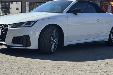 Audi TT 49.958 km 31.999 &euro; Berlin 12163