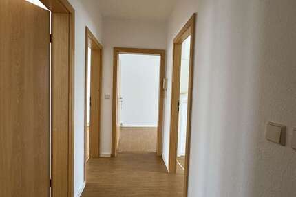 Wohnung Querfurt - 3 Zimmer, 60 m&sup2;, 360&euro; | Angebot:25281415
