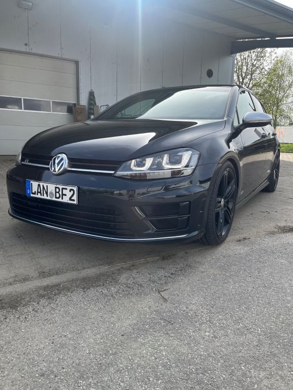 VW Golf 153.000 km 17.999 € Wallersdorf 94522