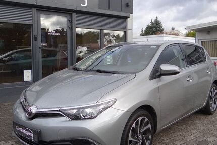 Toyota Auris 79.980 km 10.990 € Roth 91154