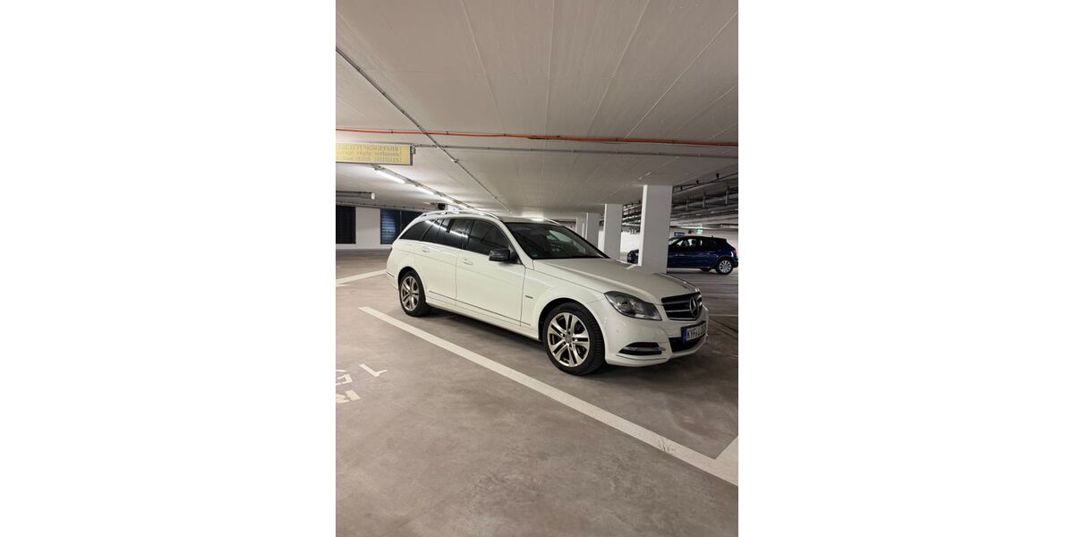 Mercedes-Benz C 200 325.000 km 3.000 &euro; Bad Frankenhausen 06567