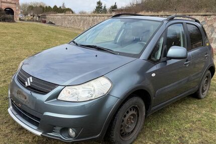 Suzuki SX4 207.960 km 1.999 &euro; Tessin 18195