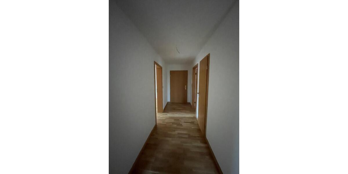 Etagenwohnung Wesenberg - 3 Zimmer, 75 m&sup2;, 450&euro; | Angebot:25723467