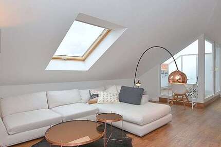 Wohnen auf Zeit in Böblingen 1.880 € 2.5 zimmer