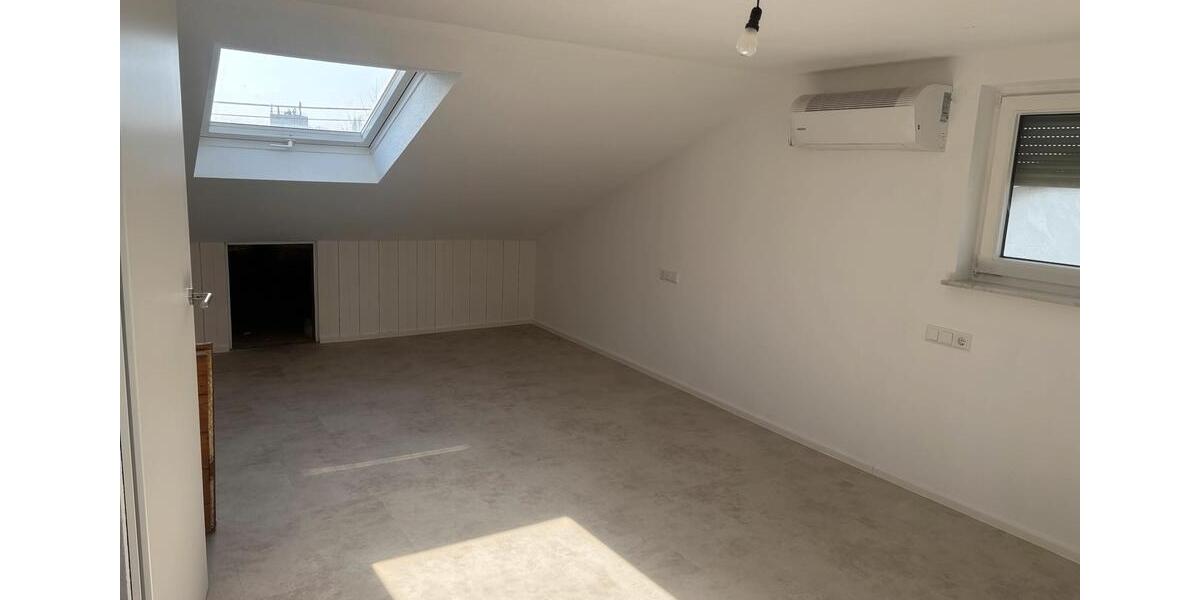 Doppelhaushälfte Filderstadt - 4.5 Zimmer, 135 m&sup2;, 2.200&euro; | Angebot:25551385