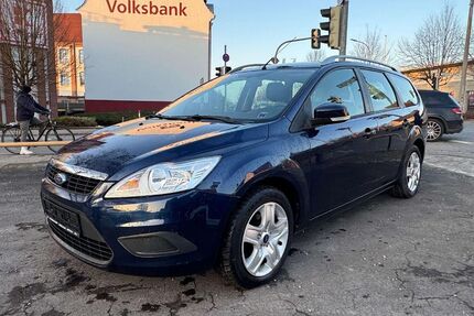 Ford Focus 156.000 km 3.790 &euro; Herford 32049