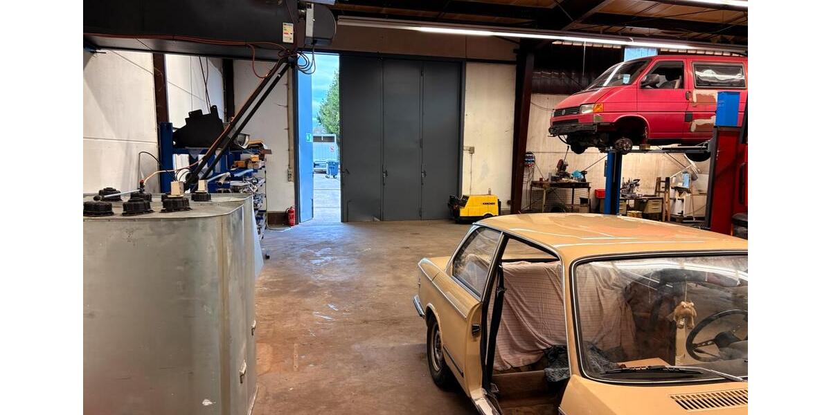 Gewerbeobjekt Rheinstetten - 2.400&euro; | Angebot:25221006