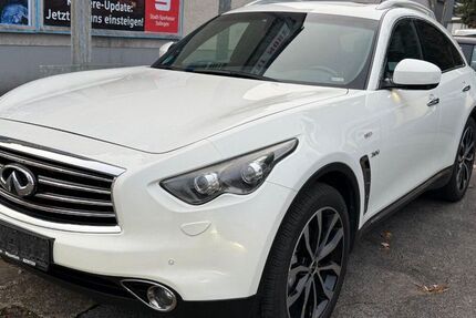 INFINITI QX70 224.000 km 13.490 € Solingen 42719